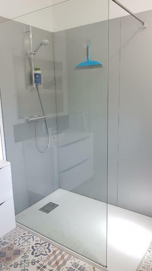 Studio Cozy Tout Confort Chez L'Habitant Apartman La Roche-sur-Yon Kültér fotó